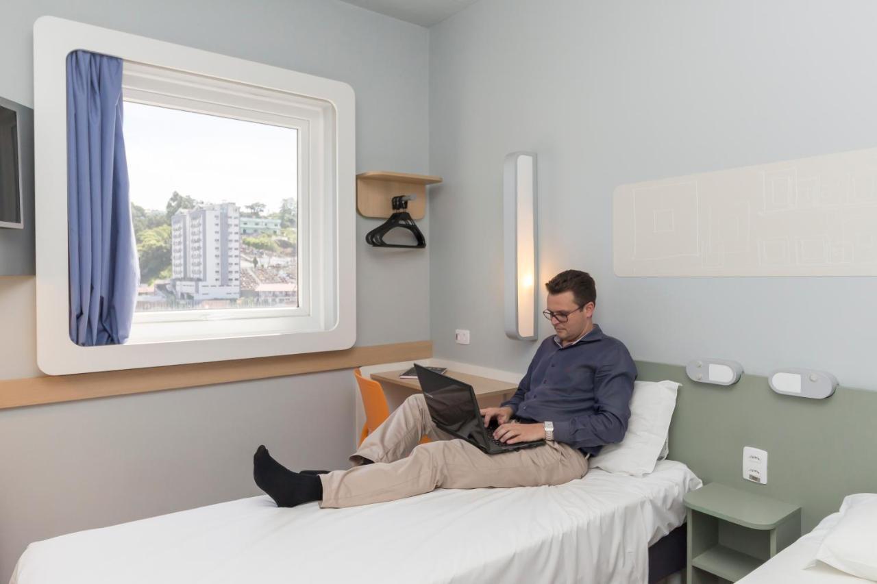 ibis budget Blumenau Exterior foto
